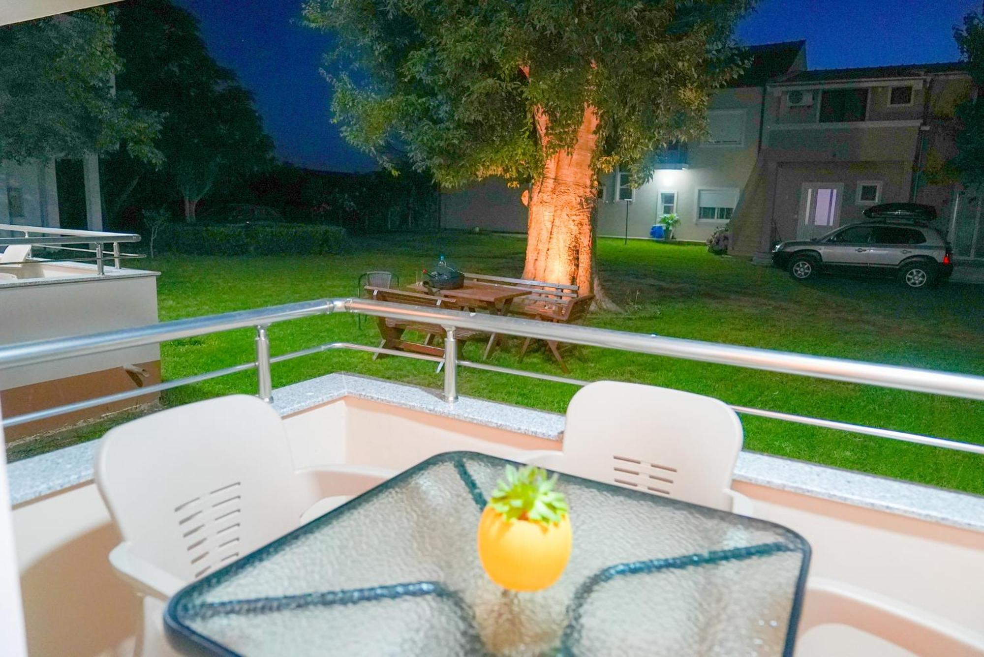 Mar Nero Apartments Bregvija ภายนอก รูปภาพ