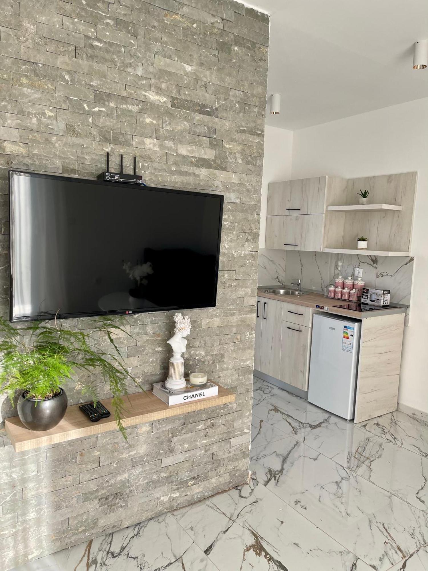 Mar Nero Apartments Bregvija ภายนอก รูปภาพ